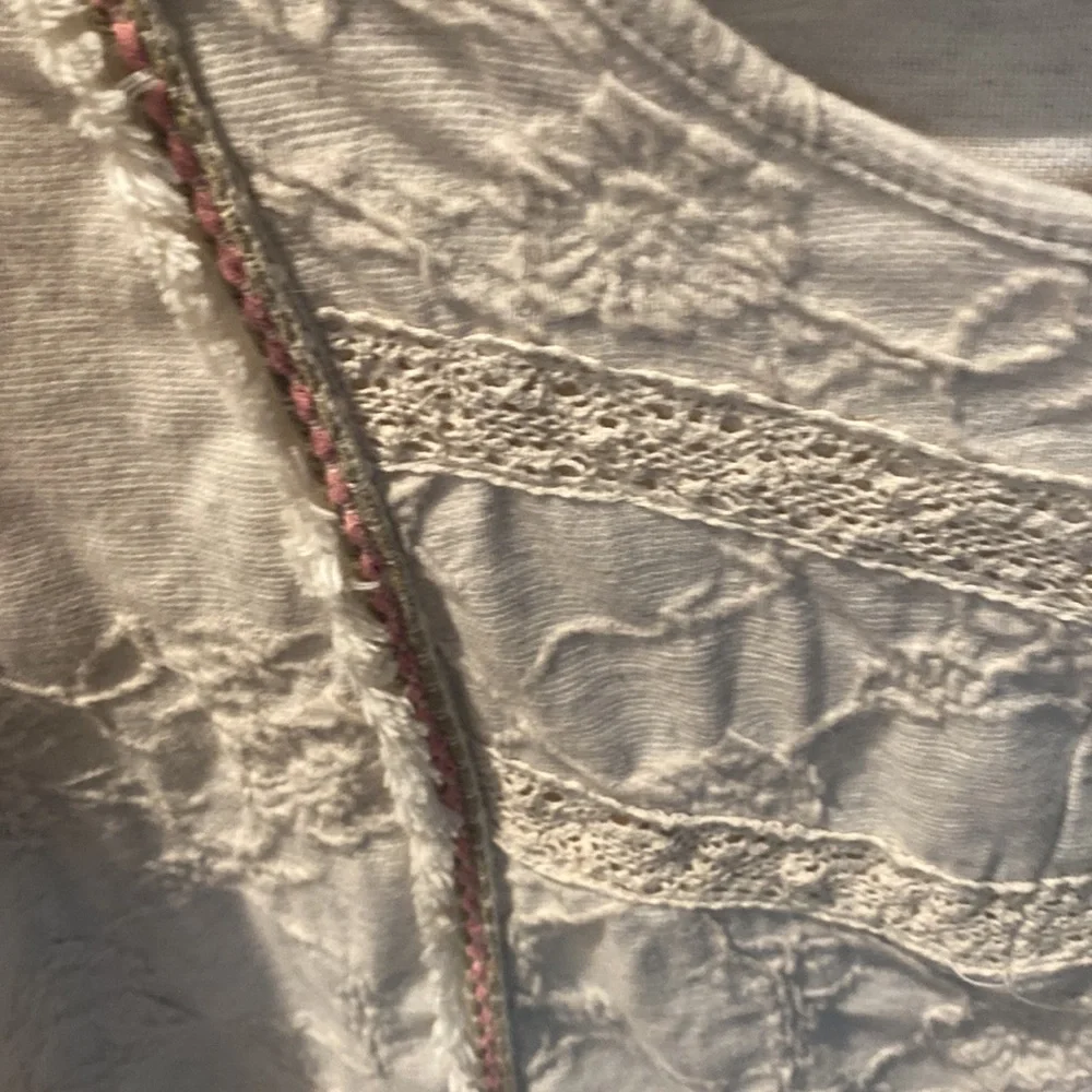 Top - Picture 2 of 6